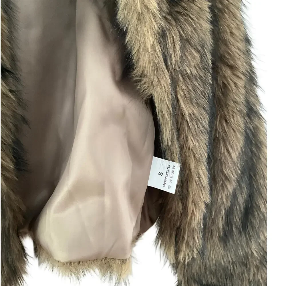 NWT Luxury Sz L Brown Cropped Faux Fur Coat Chic IT Girl Street Style Glam Vibe - Picture 7 of 9